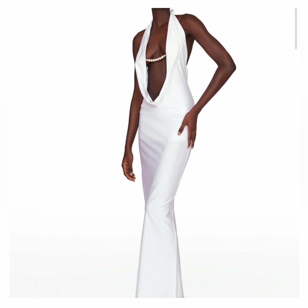 Khanum’s Kiyah Ivory Elegant Maxi dress